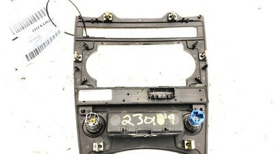 2005-2006 Grand Cherokee Dash Trim Bezel Around Heater Control Head Unit Oem