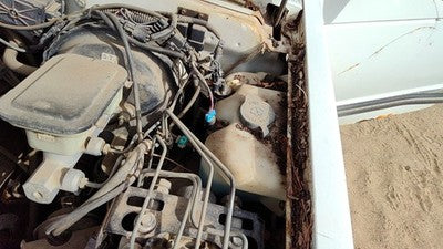 1993 Chevy S10 Blazer Windshield Washer Fluid Reservoir With Pump Oem Wiper Tank