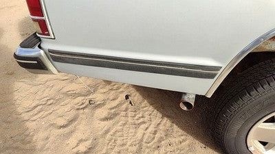 1989 Chevy S10 Pickup Passenger Right Rear Moulding On Back Of Box Oem