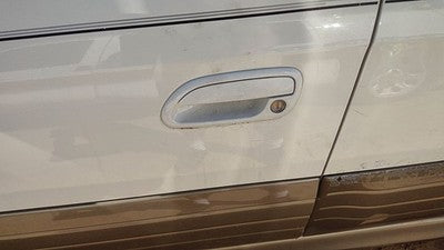 2000-2004 Legacy Outback Driver Left Front Outside Door Handle Oem White 8Y3