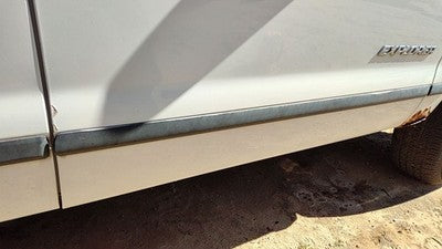 2005 Ford Explorer Passenger Right Front Moulding From Door Oem Trim Strip