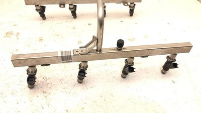 2010-2014 Chevy Tahoe Complete Fuel Rail With Injectors Set Loaded Oem 5.3l