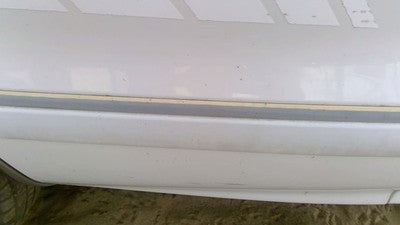1994 Chevy Caprice Lh Driver Left Rear Moulding On Quarter Panel Oem White