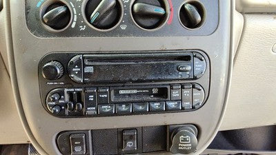 2001-2002 Chrysler Pt Cruiser Stock Radio Oem Factory Stereo Cd Player Corner.
