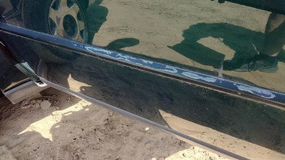 98-04 Cadillac Seville Driver Left Front Moulding From Door Oem Trim Strip Green