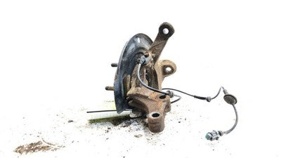02-06 Altima Passenger Right Front Spindle Steering Knuckle with Wheel Hub 2.5L