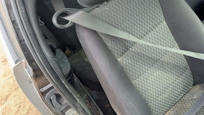 03-07 Ion Passenger Right Front Seat Belt Retractor Oem Shoulder Black 19E