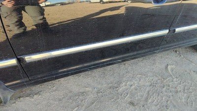 2004-2005 Hyundai Xg350 Driver Left Front Moulding From Door Trim Strip Black
