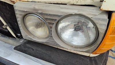 1977-1985 Mercedes 300Td Driver Left Head Light Oem Front Lamp 1238209461