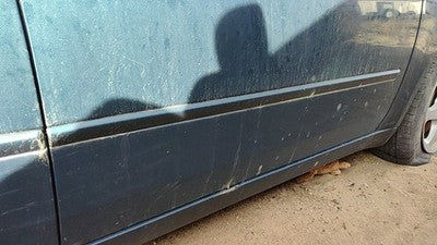 06-08 Hyundai Sonata Passenger Right Front Moulding From Door Trim Strip Blue