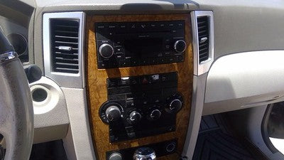 2008-10 Grand Cherokee Trim Bezel Around Radio Surround Dash Panel Oem Woodgrain