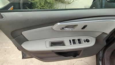 2009-11 Chevy Traverse Driver Left Front Door Trim Panel With Master Switch Gray