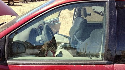 2004-2007 Chrysler Town Country Driver Left Front Side Window Door Glass Oem