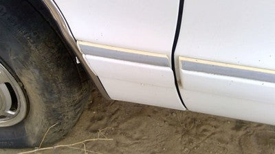 1994 Chevy Caprice Driver Left Moulding From Fender Oem Trim Strip White