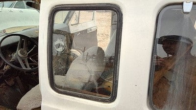 1971-1977 Dodge Van B200 Driver Left Rear Quarter Glass Back Side Window Oem