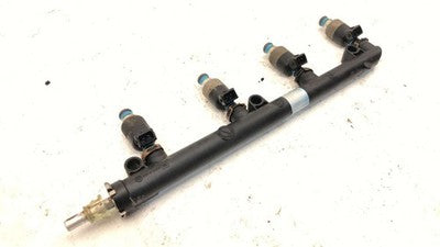 1996-2001 Saturn Sl1 Complete Fuel Rail With Injectors Set Loaded Oem