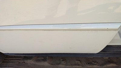 05-09 Lacrosse Passenger Right Rear Moulding From Door Back Trim Strip White 40U