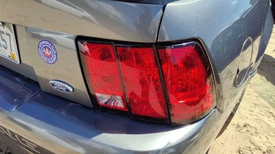 1999-2004 Ford Mustang Passenger Right Tail Light Brake Lamp Oem Rear