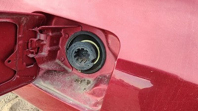 2006-2010 Dodge Charger Fuel Filler Neck Assembly With Gas Cap Oem 4726867Aa