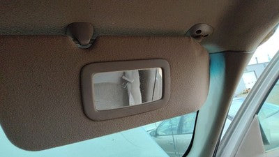 2000-2001 Chevy Silverado 2500 Passenger Right Sun Visor Oem Tan 52D 15069546