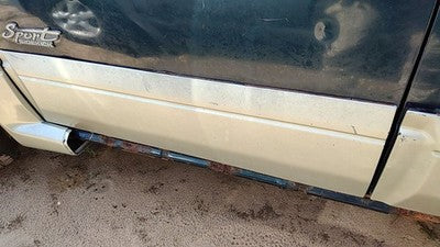 1996-1997 Suzuki Sidekick Driver Left Front Moulding From Door Oem Trim Strip