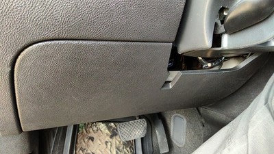 2006-2011 Chevy Hhr Lower Dash Under Column Knee Bolster Trim Panel Black 19B