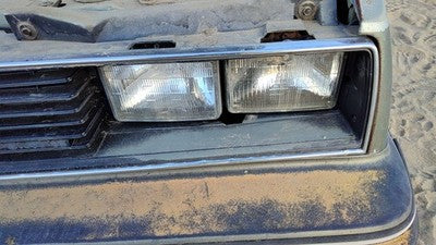 1985-1986 Pontiac 6000 Driver Left Head Light Oem Front Lamp Pair Set 16500660