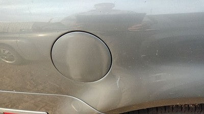 2001-2005 Vw Passat Fuel Tank Door With Hinge Gas Lid Oem Filler Silver