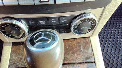 2013-2014 Mercedes C300 Temperature Control Module In Dash Heater Ac Head Unit