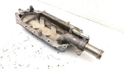 2011 Toyota Tundra Lifter Valley Cap 5.7L Oem Plate Engine Coolant Pipe