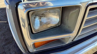 1980-1986 Ford F150 Passenger Right Head Light Oem Front Lamp E1tz13008a