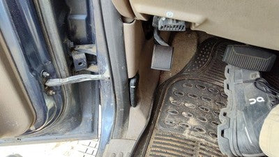 2005 Ford Explorer Driver Left Lower Kick Trim Panel Oem Tan Gp