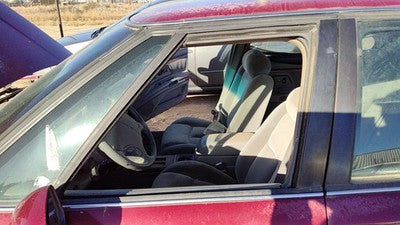 1992-1999 Olds 88 Driver Left Front Side Window Door Glass Oem 25640132
