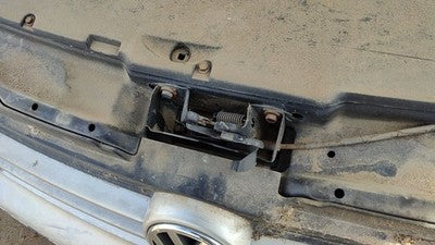 1999-2002 Vw Cabrio Convertible Hood Latch Assembly With Bracket Oem 1E0805591
