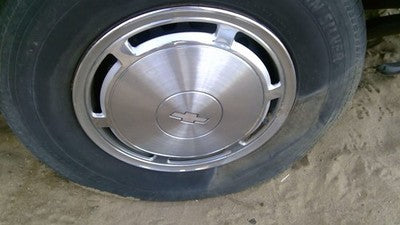 1986-1996 Chevy Caprice 15' 6 Slot Hub Cap Wheel Cover Oem