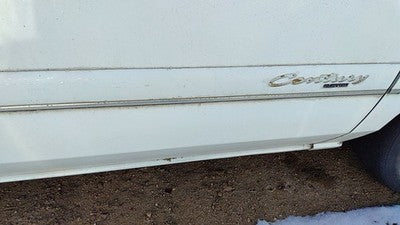 97-00 Buick Century Passenger Right Front Moulding From Door Trim Strip White