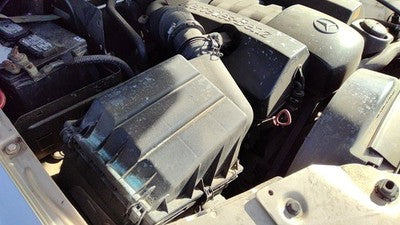 98-05 Ml350 Complete Air Intake Cleaner Filter Box Housing With Tube 3.7L