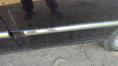 04-05 Hyundai Xg350 Driver Left Rear Moulding From Door Back Trim Strip Black