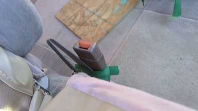 1995 Chevy Astro Passenger Right Front Seat Belt Buckle Receiver Oem Tan