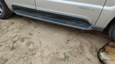 2003 Lincoln Aviator Passenger Right Side Step Running Board Oem