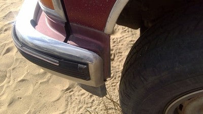 1988 Gmc Sierra 2500 Driver Left Moulding From Fender Oem Trim Strip Red