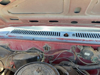 1990 Chevy S10 Pickup Windshield Wiper Cowl Vent Trim Panel Oem Cover