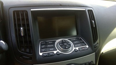 2007-2008 Infiniti G35 Trim Bezel Around Radio Surround Dash Panel Oem Black