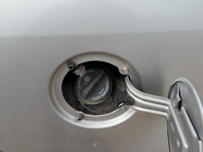 2005-2007 Ford Fivehundred Fuel Filler Neck Assembly With Gas Cap Oem 5G1Z9034Ba