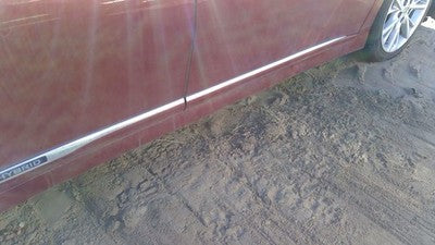10-12 Lexus Hs250h Hybrid Passenger Right Lower Rocker Moulding Trim Red 3r1