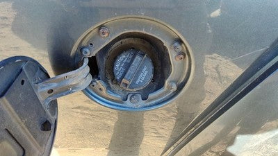 2004-2008 Gmc Canyon Fuel Filler Neck Assembly With Gas Cap Oem 25797163