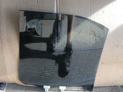 2000-2004 Nissan Xterra Passenger Right Rear Side Window Door Glass Oem Back
