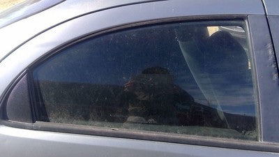 2001-2006 Dodge Stratus Passenger Right Rear Side Window Door Glass Oem Back