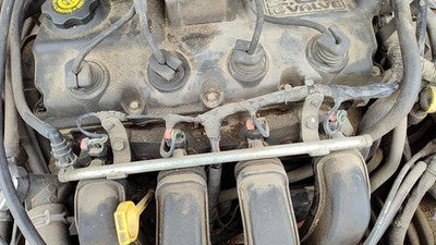 2004 Dodge Neon Complete Fuel Rail With Injectors Set Loaded Oem 2.0L 04891573Aa