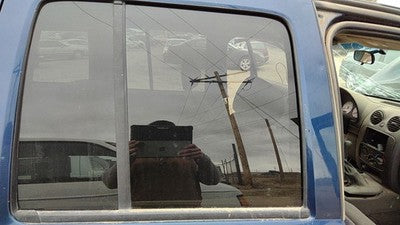 2002-2006 Jeep Liberty Passenger Right Rear Side Window Door Glass Oem Back